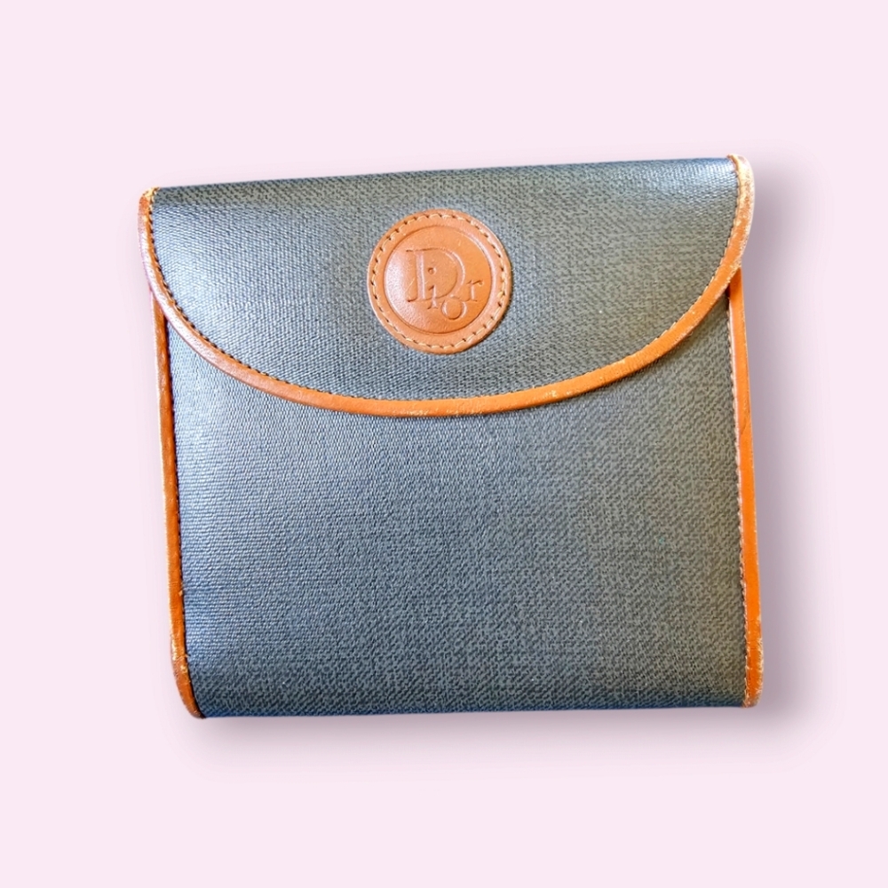 DIOR VINTAGE LEATHER BIFOLD WALLET